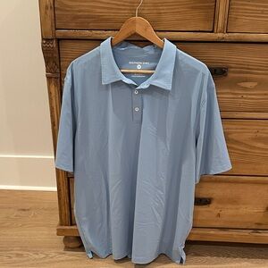 Men’s golf shirt